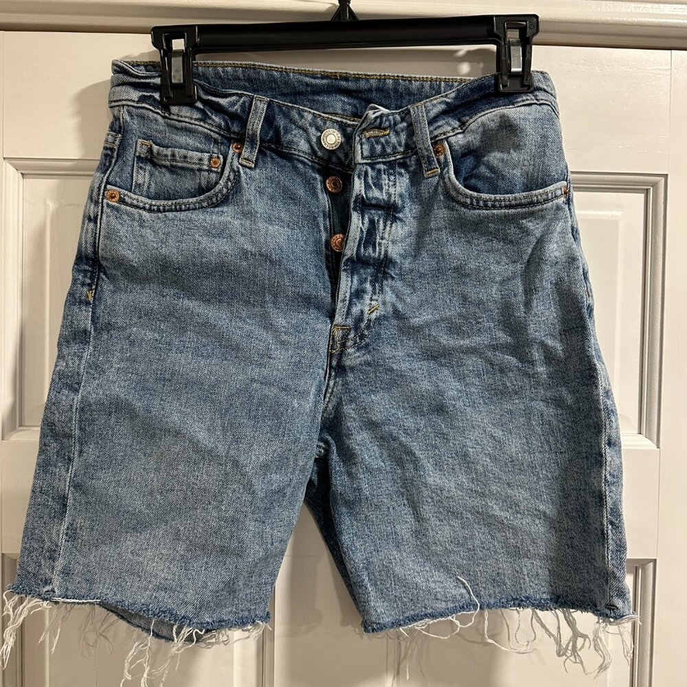 H&M Bermuda Jean Short